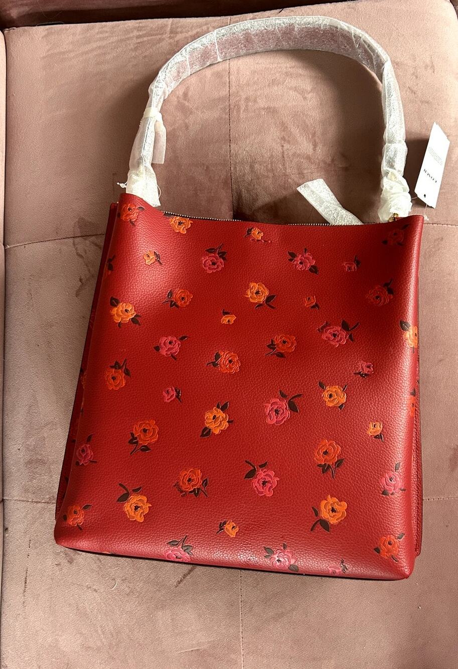 NWT Coach Mollie Bucket Bag In Leather With PEONY Floral Print CE578 Red Apple